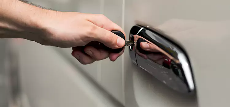 Why Choose Our Auto Locksmith Team in Oxnard, CA?